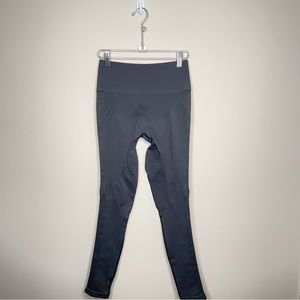 Lululemon | Flow & Go  Pant Ribbed 4-Way Stretch | Graphite Grey | Size 8